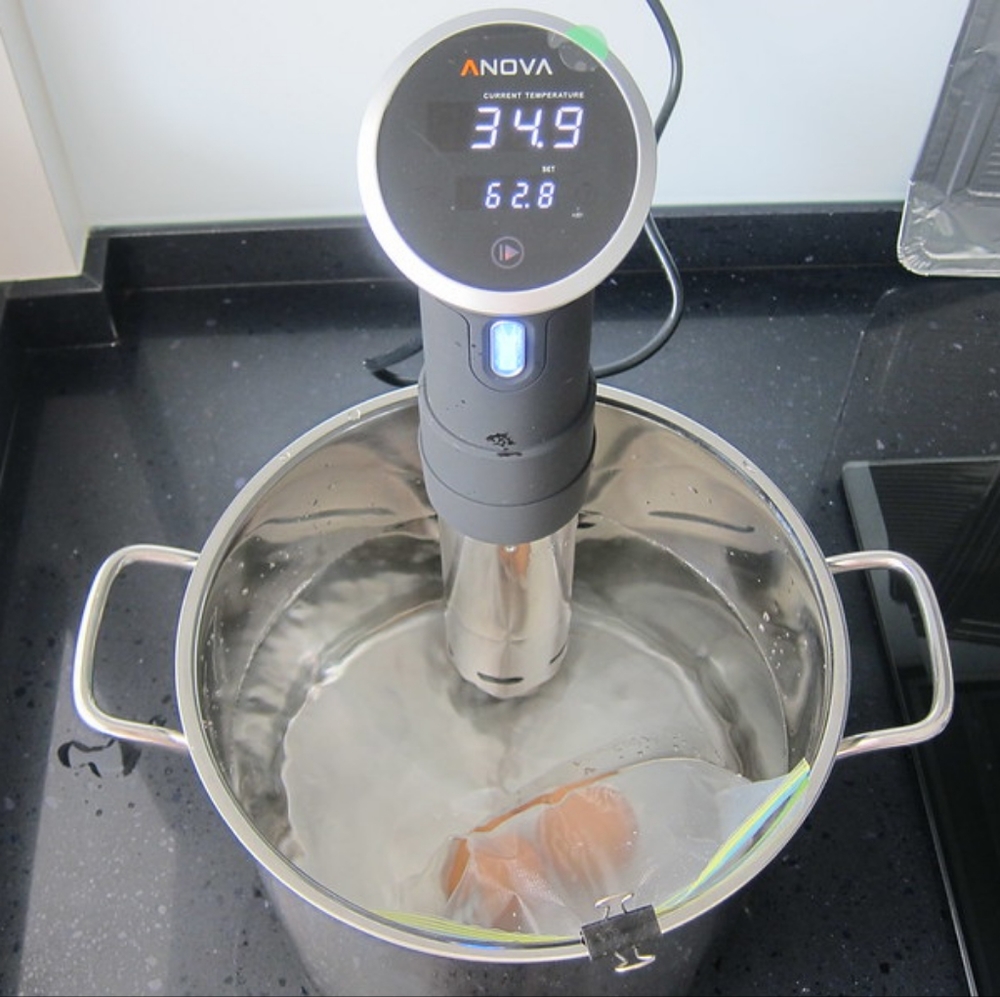 ANOVA PRECISION COOKER - Picture 8 of 14